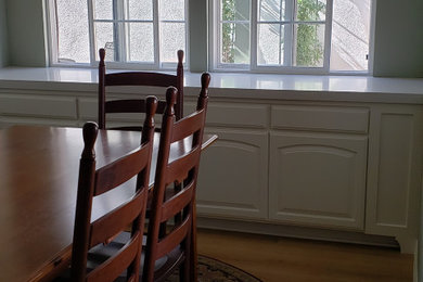 Country dining room photo in Orange County