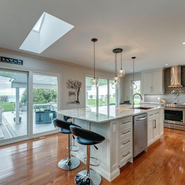 Lakeview Main Floor Project