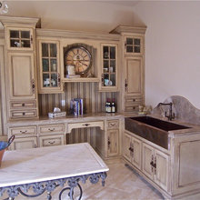 Cabinetry - kitchen/den