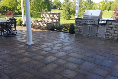 Cincinnati OH Outdoor Paver Patio and Decking Projects
