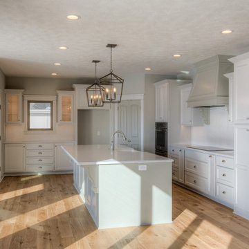 Newport Custom w/ Finished Basement