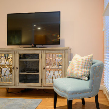 Lake Jeanette Living Room