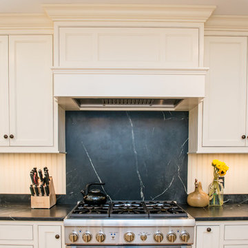 Falls Kitchen
