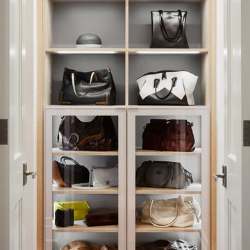 Custom Furniture: Ravenswood Residence