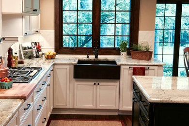 Elegant kitchen photo in Phoenix