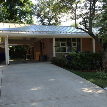 Metal Roof & Vented Radiant Barrier Roof Deck