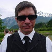 Foto von Raymond Dinn