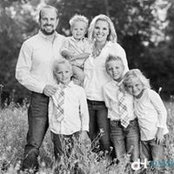 Sally Weis's photo