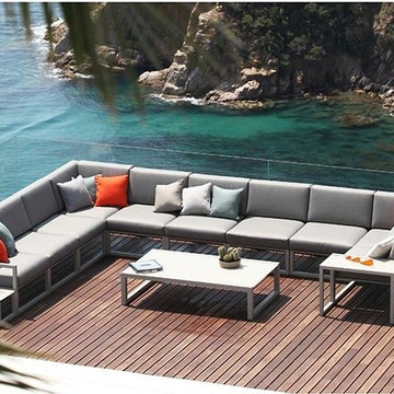Ninix Sectional Sofa Collection