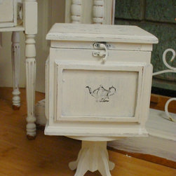 Chalkpainted Pedestal French Applique Tea Box - Products
