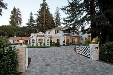 Example of a classic exterior home design in San Francisco