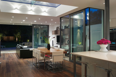 Inspiration for a contemporary kitchen remodel in London
