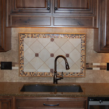 Tuscany Knotty Maple Kitchen