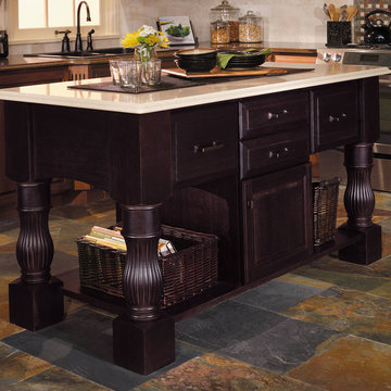 StarMark Cabinetry Traditional Lyptus Kitchen