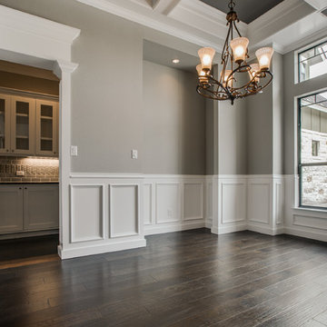 Craftsman: 4,022 ft²/4 BR/3.5 BA/2 ST