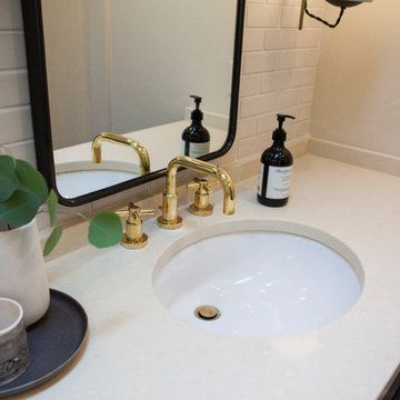 English Village Master Bath