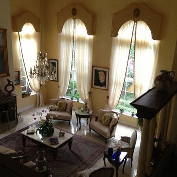 Grand But Cozy