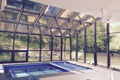 Sunroom - contemporary sunroom idea in Boston