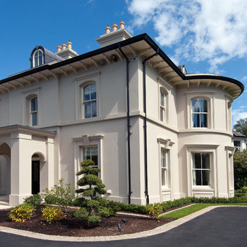 Elegantly proportioned city house nestled into a Conservation Area