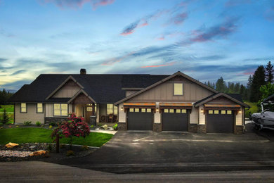Inspiration for a craftsman exterior home remodel in Seattle