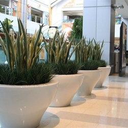 Ming Planters XL Outdoor Pot by Serralunga - Outdoor Pots And Planters