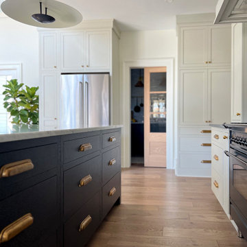 Timeless New York Kitchen: Functional Family Space with Walk-In Pantry