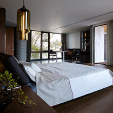 Master Bedroom With Office