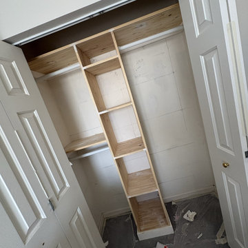 Custom Closet Organizer