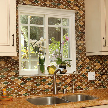 Traditional Carson, CA. Kitchen / Dining Area Remodel