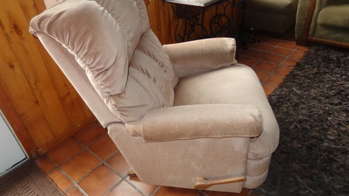 Old Recliners Replace Or Recover I Need To Replace Or Recover Lazy Boy Recliners Which Direction Should Go