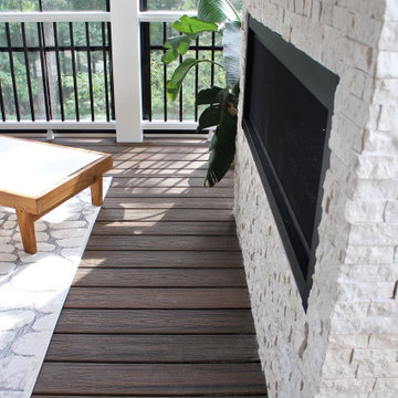 The Treetop Porch and Deck