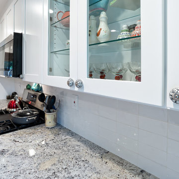 White Shaker Fabuwood Galaxy Kitchen