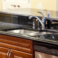 Kitchen faucet