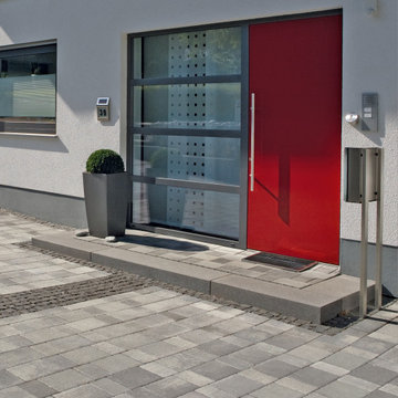 Die Haustür als Akzent im Eingangsbereich