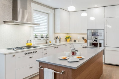 Inspiration for a kitchen remodel in Vancouver