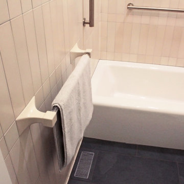 149 Hall Bath