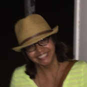 Gloria Magale's photo