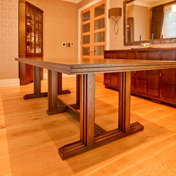 Hampstead table - Dining Tables