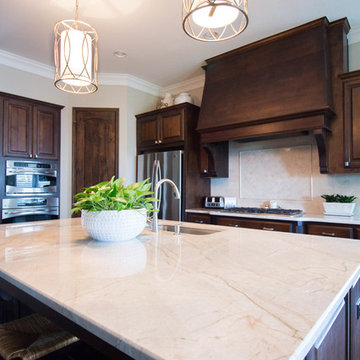 Kitchen - Quartzite (White Pearl)