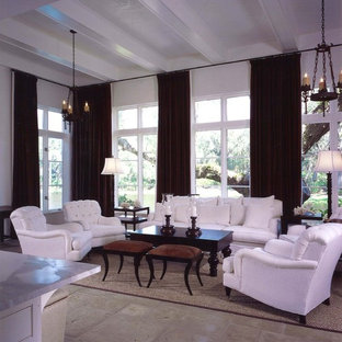 Mediterranes Wohnzimmer in Atlanta