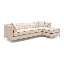 Classic Sofas and Sectionals - Sectional Sofas
