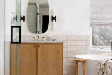 Example of a bathroom design in Kansas City