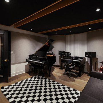 Edgehill Music Publishing - Music Production & Writing Suites