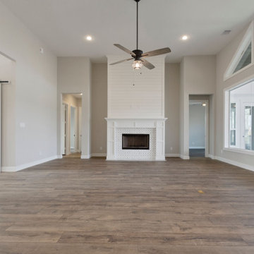 The Thousand Oaks - a Modern Farmhouse in Magnolia