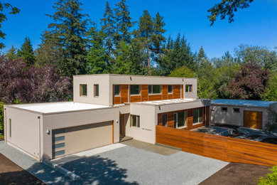 Minimalist exterior home photo in Vancouver