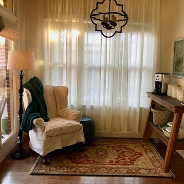 Sweet Serendipity savored upon this Serapi hand knotted oriental rug...