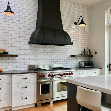 RENOVATED N.Y. BROWNSTONE