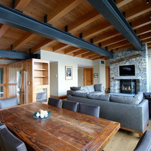 Vaulted Living with Natural Materials