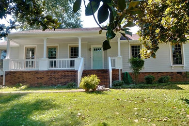 Exterior home idea in Nashville