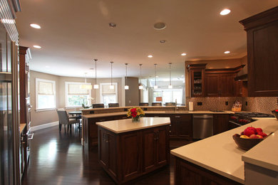 Example of a kitchen design in Boston